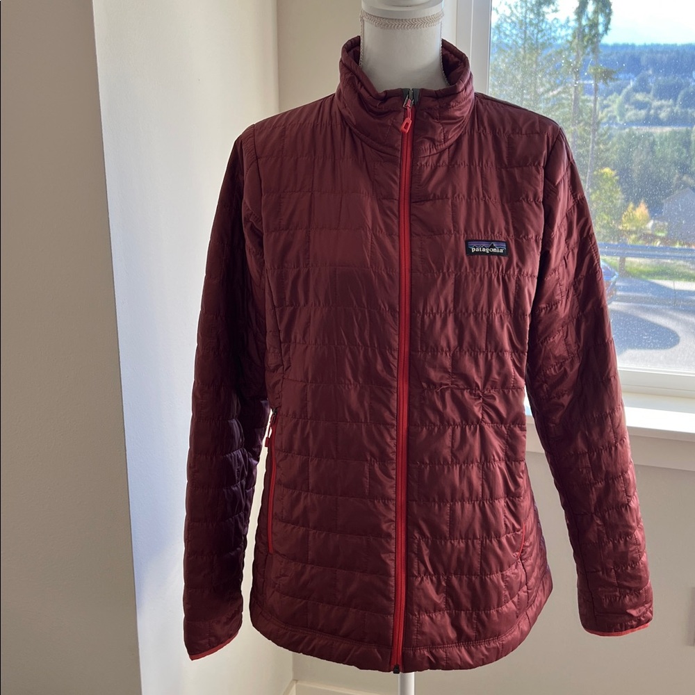 Patagonia Maroon Insulated Nano Puffer Jacket size Large